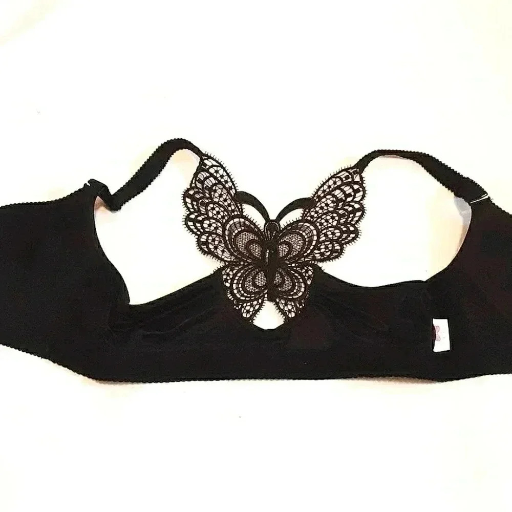 NWOT Bra - Picture 3 of 3
